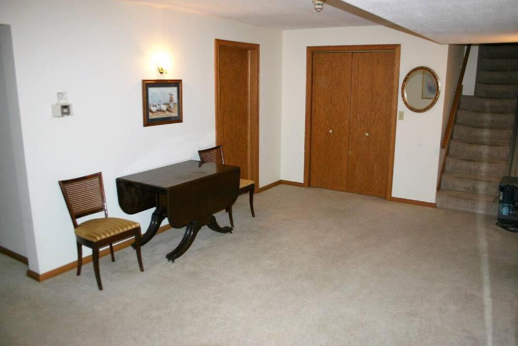 Private Guest Suite On The Portage Lakes Akron Exterior photo