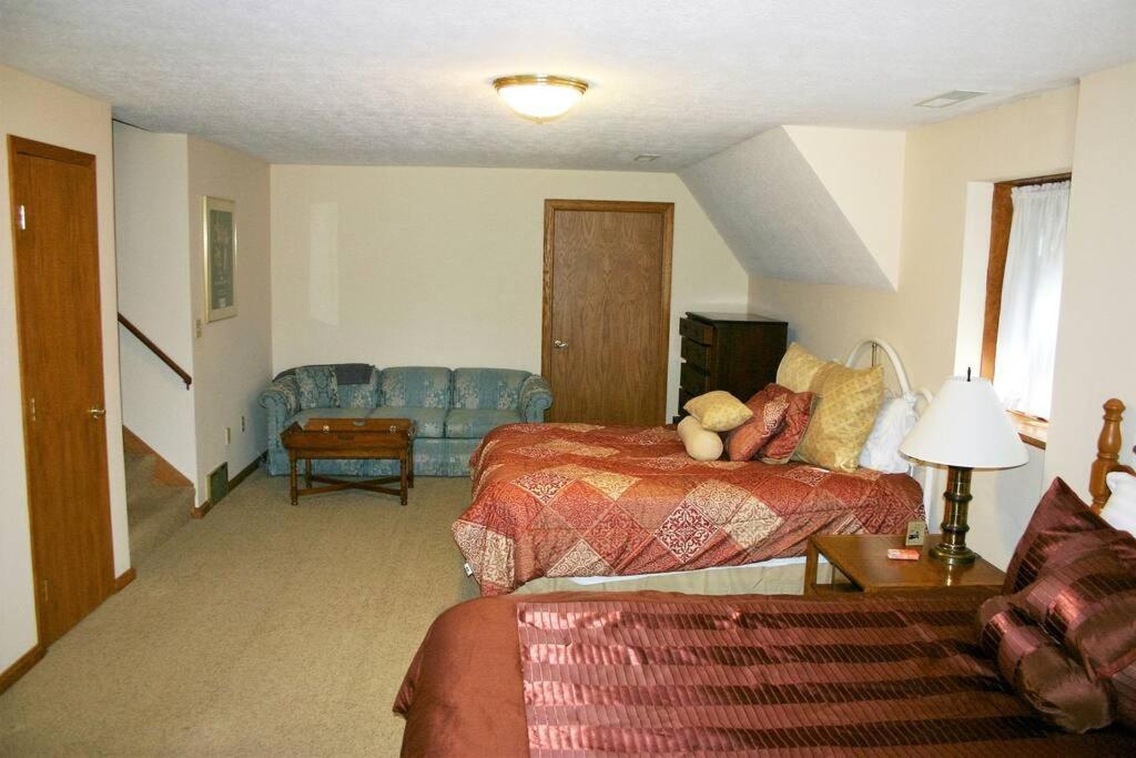 Private Guest Suite On The Portage Lakes Akron Exterior photo